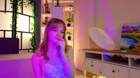 Snapshot of jewellhogan chatting on 17, 3, 2026 Gwen online show from 17, 3, 2026