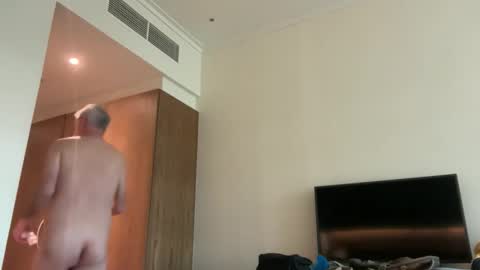 jewlronny online show from 6, 11, 2025