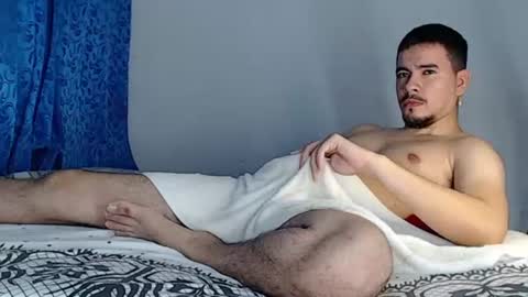 Juan David online show from 4, 8, 2026