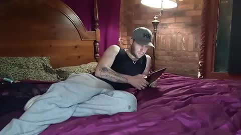 Snapshot of jf12334 chatting on 22, 1, 2025 NedeledeN online show from 22, 1, 2025