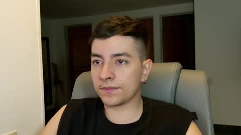 Jhoan Saenz online show from 29, 9, 2025