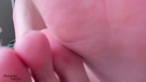 Snapshot of jhoanna_largo chatting on 4, 2, 2025  Jhoanna Largo  online show from 4, 2, 2025
