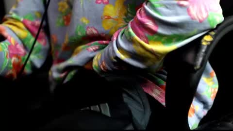 JJ online show from 8, 10, 2025