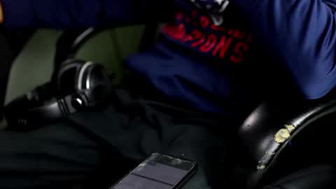 JJ online show from 4, 11, 2025