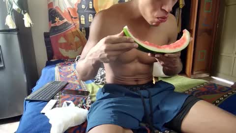 Snapshot of jhon_wich2 chatting on 12, 10, 2025 Jhon wich2 online show from 12, 10, 2025