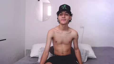Snapshot of jhonay__cute chatting on 5, 7, 2026 jhonay__cute online show from 5, 7, 2026
