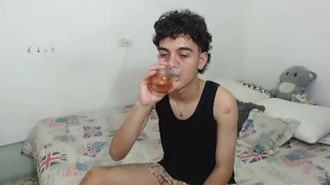 Snapshot of jhonay__cute chatting on 1, 8, 2026 jhonay__cute online show from 1, 8, 2026