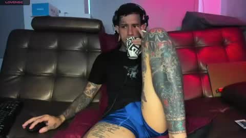 jhonny_ackerman online show from 25, 7, 2026