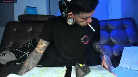 jhonny_ackerman online show from 3, 8, 2026