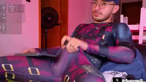 Snapshot of jhonny_sullivan chatting on 30, 10, 2025 jhonny and friend online show from 30, 10, 2025