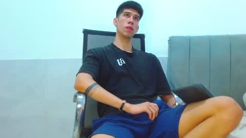 jhony_sex3 online show from 9, 5, 2026