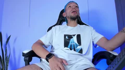 Snapshot of jhors_silv chatting on 21, 9, 2025 Jhors online show from 21, 9, 2025