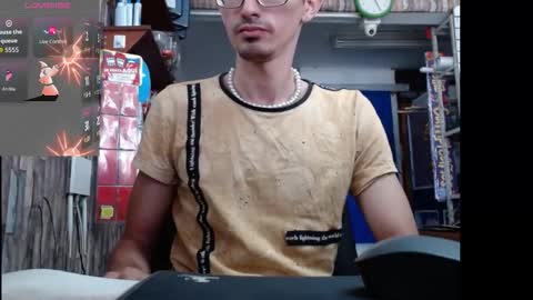 Snapshot of jhosuamoore2 chatting on 2, 11, 2025 jhosuamoore2 online show from 2, 11, 2025