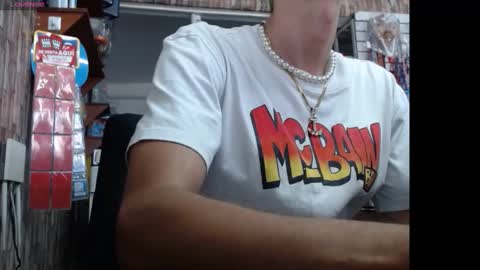 Snapshot of jhosuamoore2 chatting on 8, 11, 2025 jhosuamoore2 online show from 8, 11, 2025