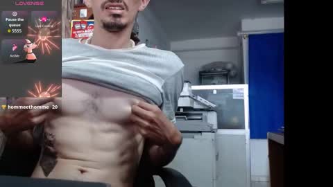 Snapshot of jhosuamoore2 chatting on 15, 11, 2025 jhosuamoore2 online show from 15, 11, 2025