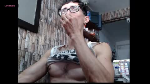 jhosuamoore2 online show from 8, 5, 2026