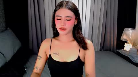 jhuliana_and_charles_room online show from 7, 10, 2025