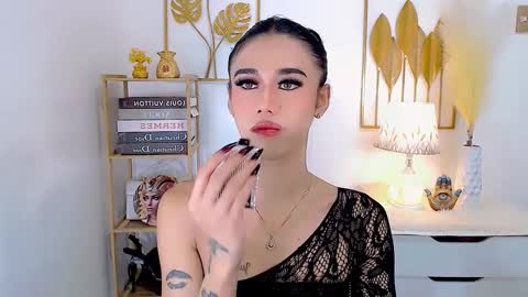 Snapshot of jhulianagrey chatting on 27, 12, 2024 julie online show from 27, 12, 2024