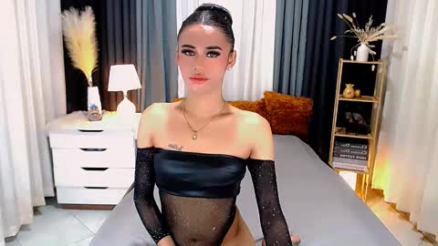 Snapshot of jhulianagrey chatting on 12, 3, 2025 julie online show from 12, 3, 2025