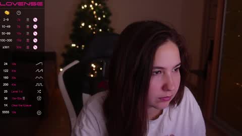 jia_lisaa online show from 18, 12, 2024