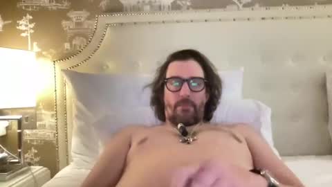 Snapshot of jimboo400 chatting on 11, 2, 2025 jimboo400 online show from 11, 2, 2025