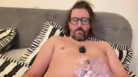 Snapshot of jimboo400 chatting on 25, 10, 2025 jimboo400 online show from 25, 10, 2025