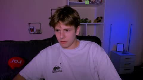 Snapshot of jimmie_hot chatting on 8, 10, 2025 your dream online show from 8, 10, 2025