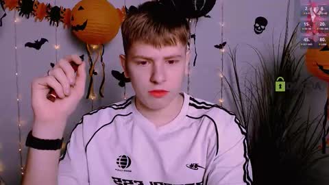 Snapshot of jimmie_hot chatting on 22, 10, 2025 your dream online show from 22, 10, 2025