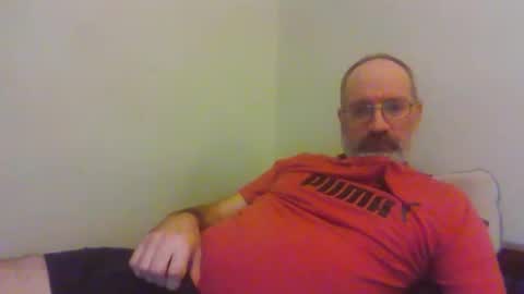 Snapshot of jimmielove2046 chatting on 10, 1, 2026 jimmielove2046 online show from 10, 1, 2026