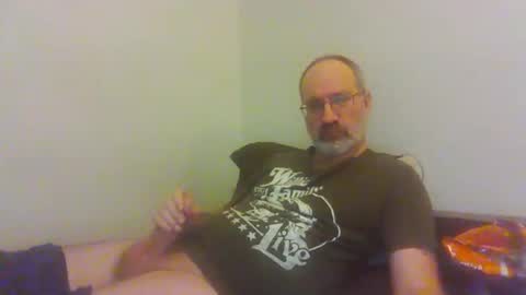 Snapshot of jimmielove2046 chatting on 15, 1, 2026 jimmielove2046 online show from 15, 1, 2026