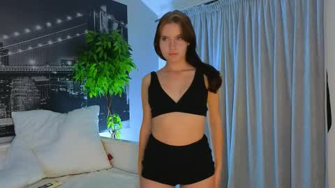 jinnyshiny online show from 23, 10, 2025