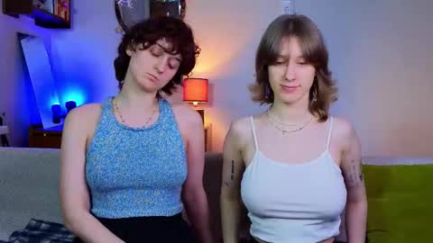 Hey Guys We are Julia ginger  Tina brunette online show from 14, 1, 2026