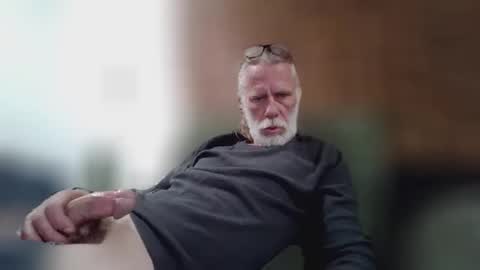 Snapshot of jizzmitten5 chatting on 8, 1, 2026 jizzmitten5 online show from 8, 1, 2026