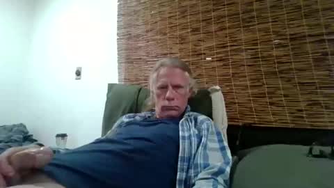 Snapshot of jizzmitten5 chatting on 10, 3, 2026 jizzmitten5 online show from 10, 3, 2026