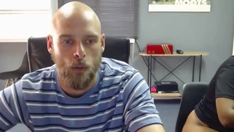 Snapshot of jjameson41 chatting on 14, 2, 2025 JamesJan van Rebel online show from 14, 2, 2025