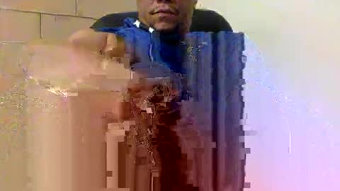 Holmesfifth online show from 18, 2, 2025