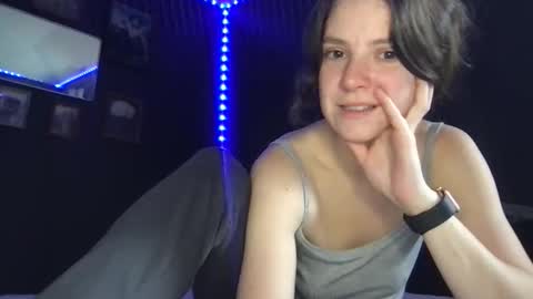 jlynn1997 online show from 28, 4, 2026