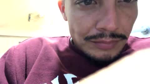 Snapshot of jmartel92 chatting on 15, 2, 2025 jmartel92 online show from 15, 2, 2025