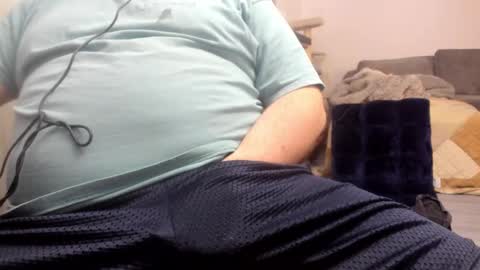 Relaxed Jmore online show from 5, 3, 2026