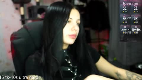 joan_wilson online show from 18, 12, 2025