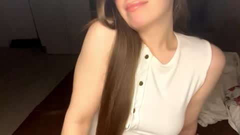 Snapshot of joanalkins chatting on 17, 11, 2025 Adel online show from 17, 11, 2025