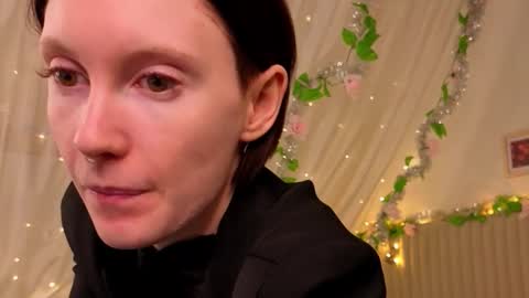 Snapshot of joe___joe chatting on 7, 1, 2026 Joe online show from 7, 1, 2026