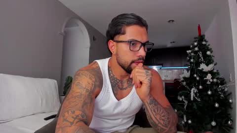 joe_esthetic online show from 4, 12, 2025