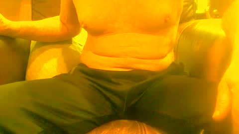 Snapshot of joeblow61616 chatting on 8, 1, 2025 joeblow61616 online show from 8, 1, 2025