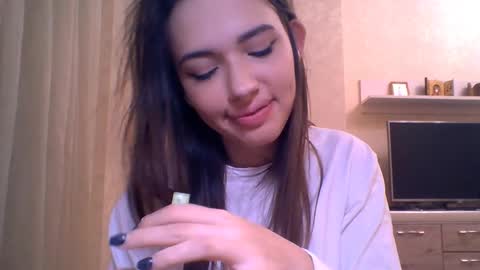 Jennifer online show from 2, 12, 2025