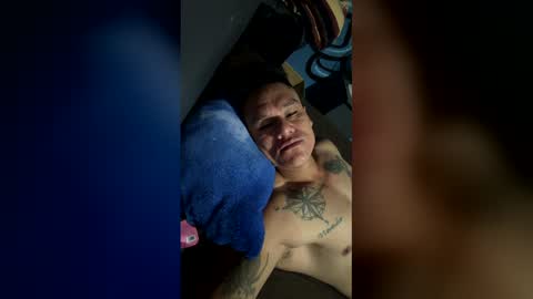 Snapshot of joey_olvera1 chatting on 23, 3, 2026 joey_olvera1 online show from 23, 3, 2026