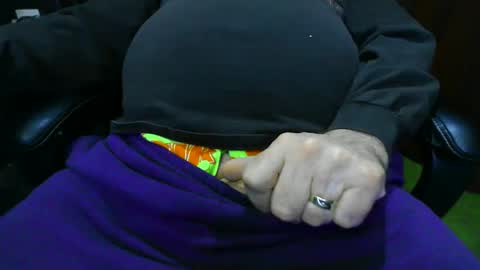 Snapshot of joeyballs123 chatting on 4, 2, 2026 joeyballs123 online show from 4, 2, 2026