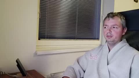 Snapshot of jogger1991 chatting on 1, 12, 2024 Jogger1991 online show from 1, 12, 2024