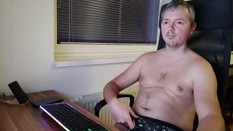 Snapshot of jogger1991 chatting on 6, 12, 2024 Jogger1991 online show from 6, 12, 2024