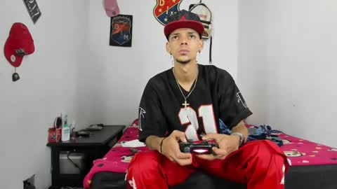 johan_and_antonella online show from 27, 12, 2024